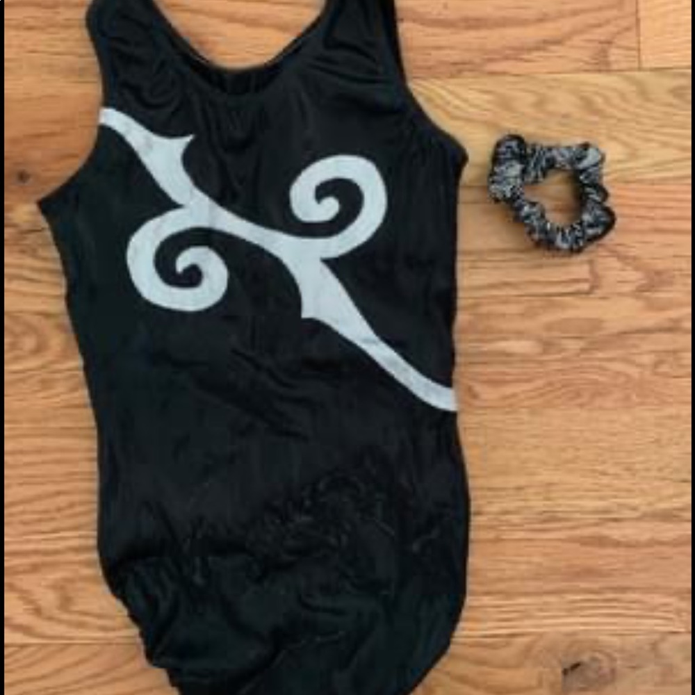 Gymnastics leotard